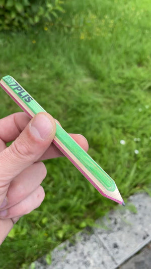 Crayon de papier 7PLIS skateboard recyclé
