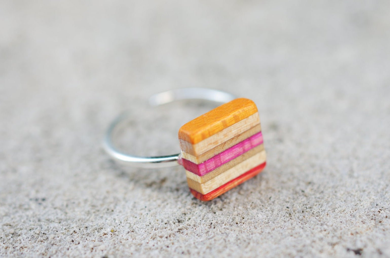 Bague skateboard recyclé carré 7PLIS bleu rouge orange - 7PLIS