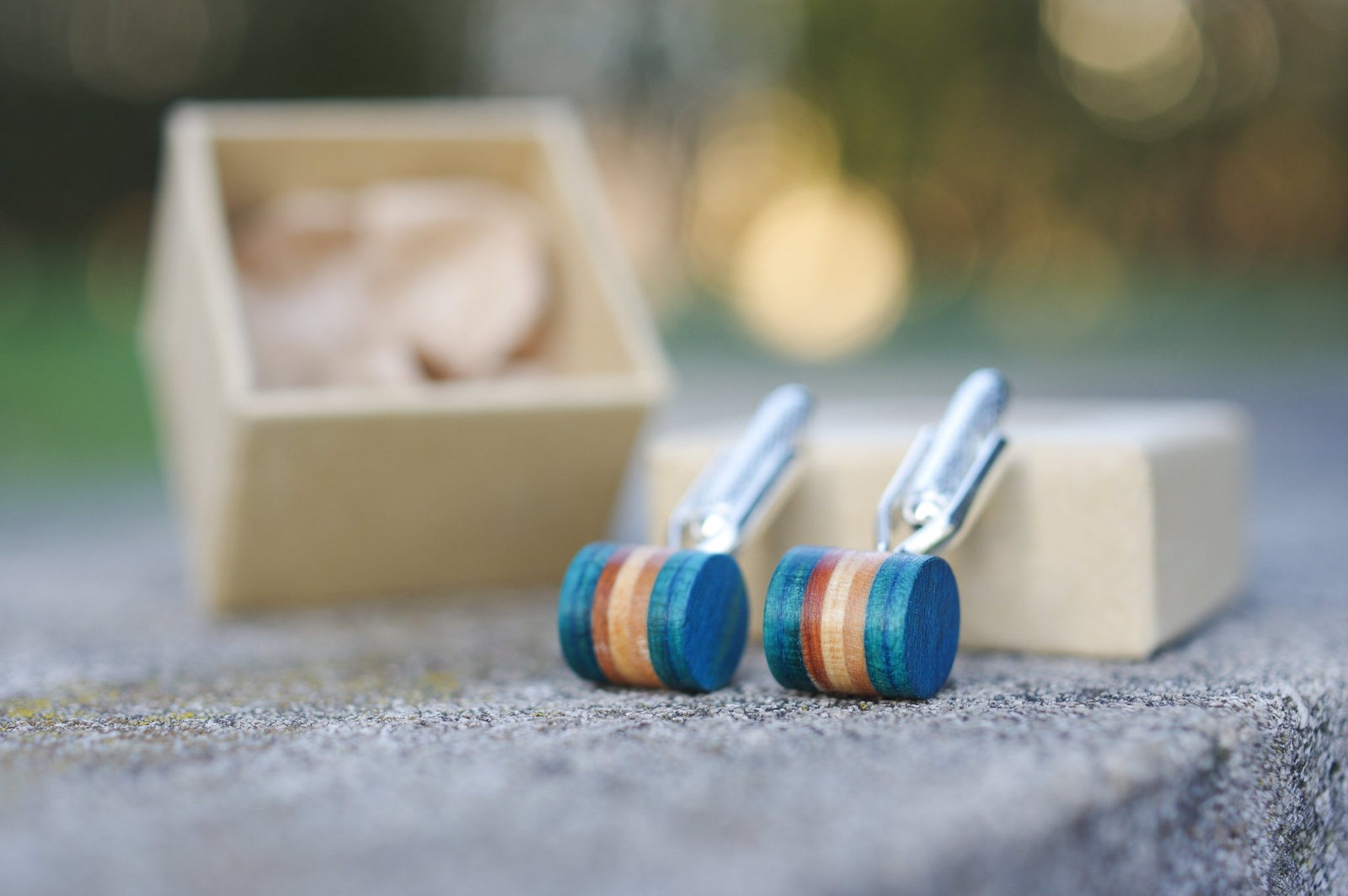 Boutons de manchette bleu clair et bois - 7PLIS