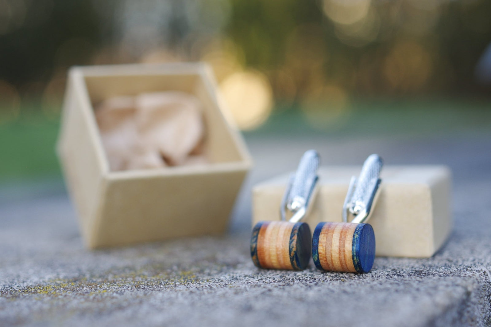 Boutons de manchette bois et bleu - 7PLIS