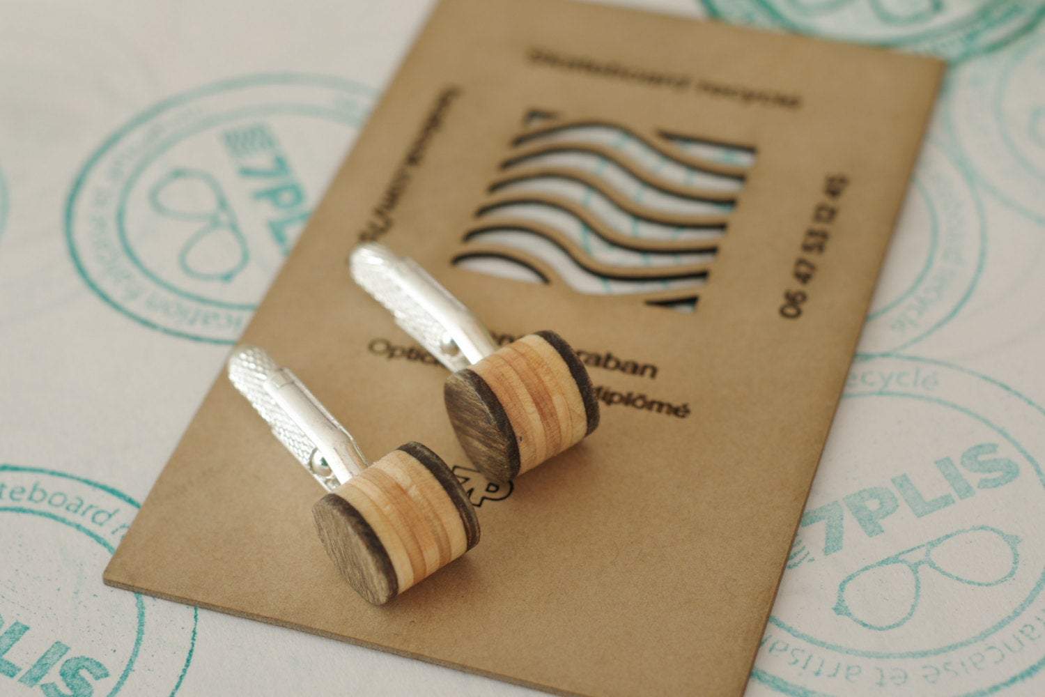 Boutons de manchette bois et marron - 7PLIS