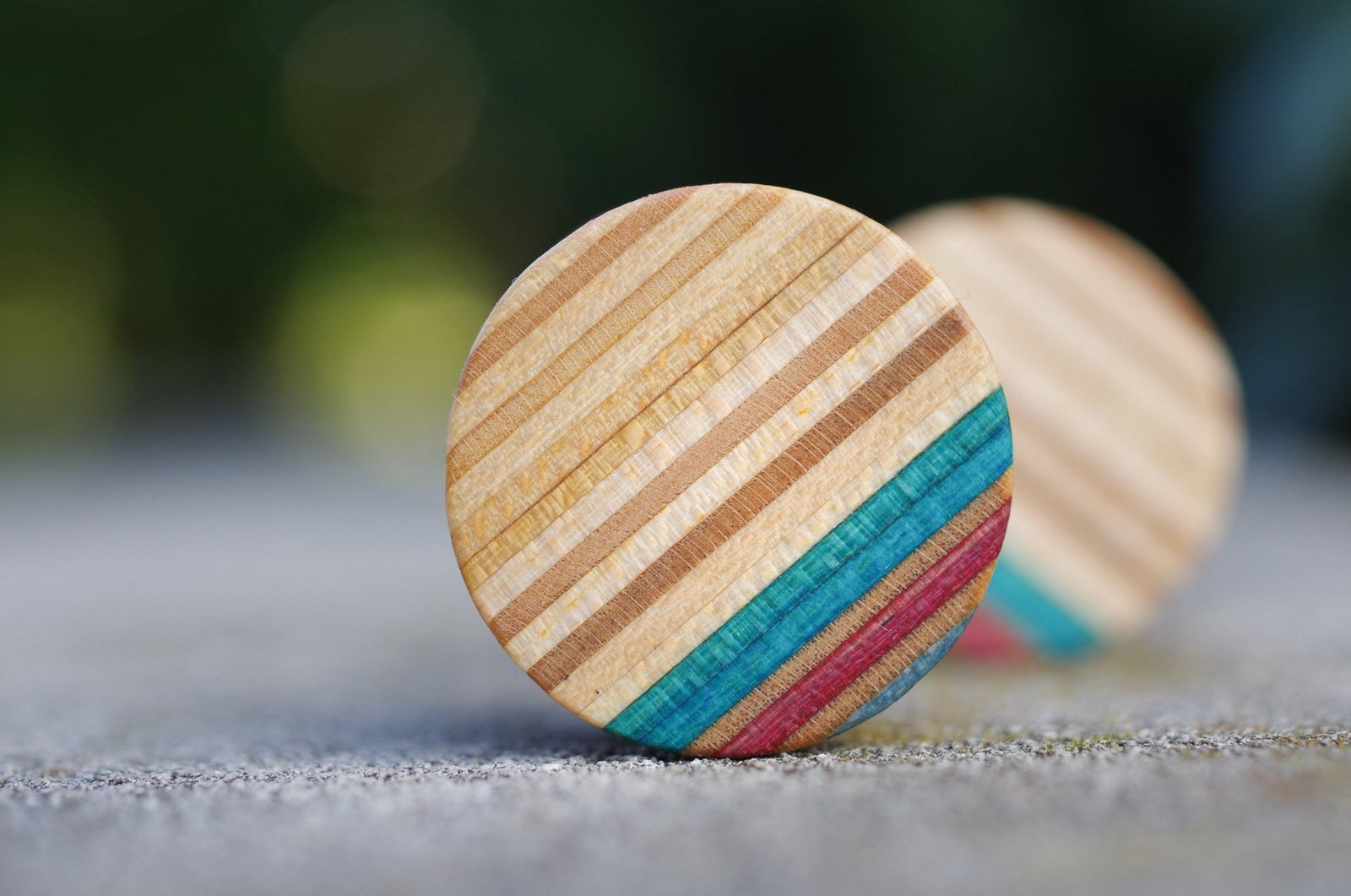 Plug SKATEBOARD recyclé bleu turquoise bordeau bois - 7PLIS