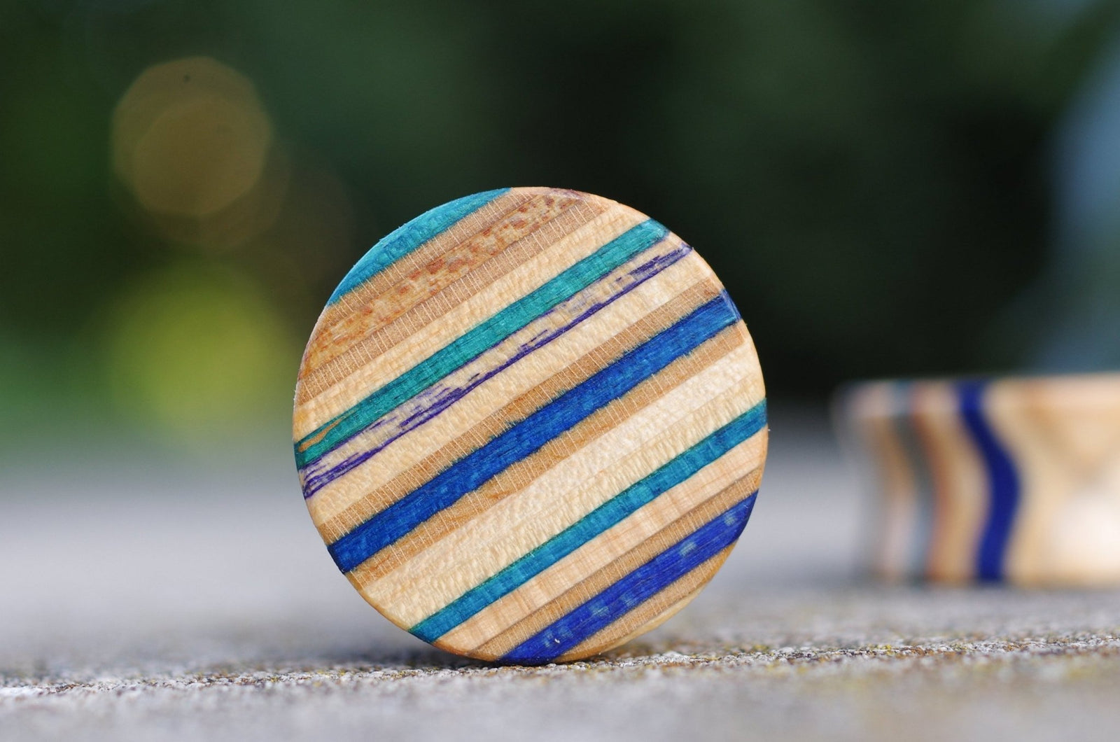 Plug SKATEBOARD recyclé bleu turquoise violet bois - 7PLIS