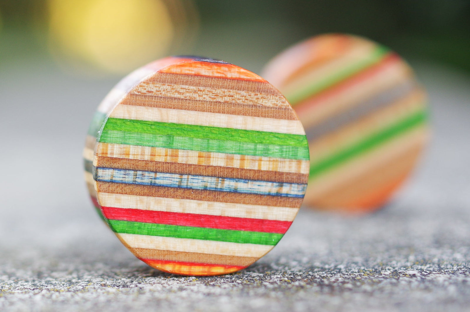 Plug SKATEBOARD recyclé bleu vert rouge orange bois - 7PLIS