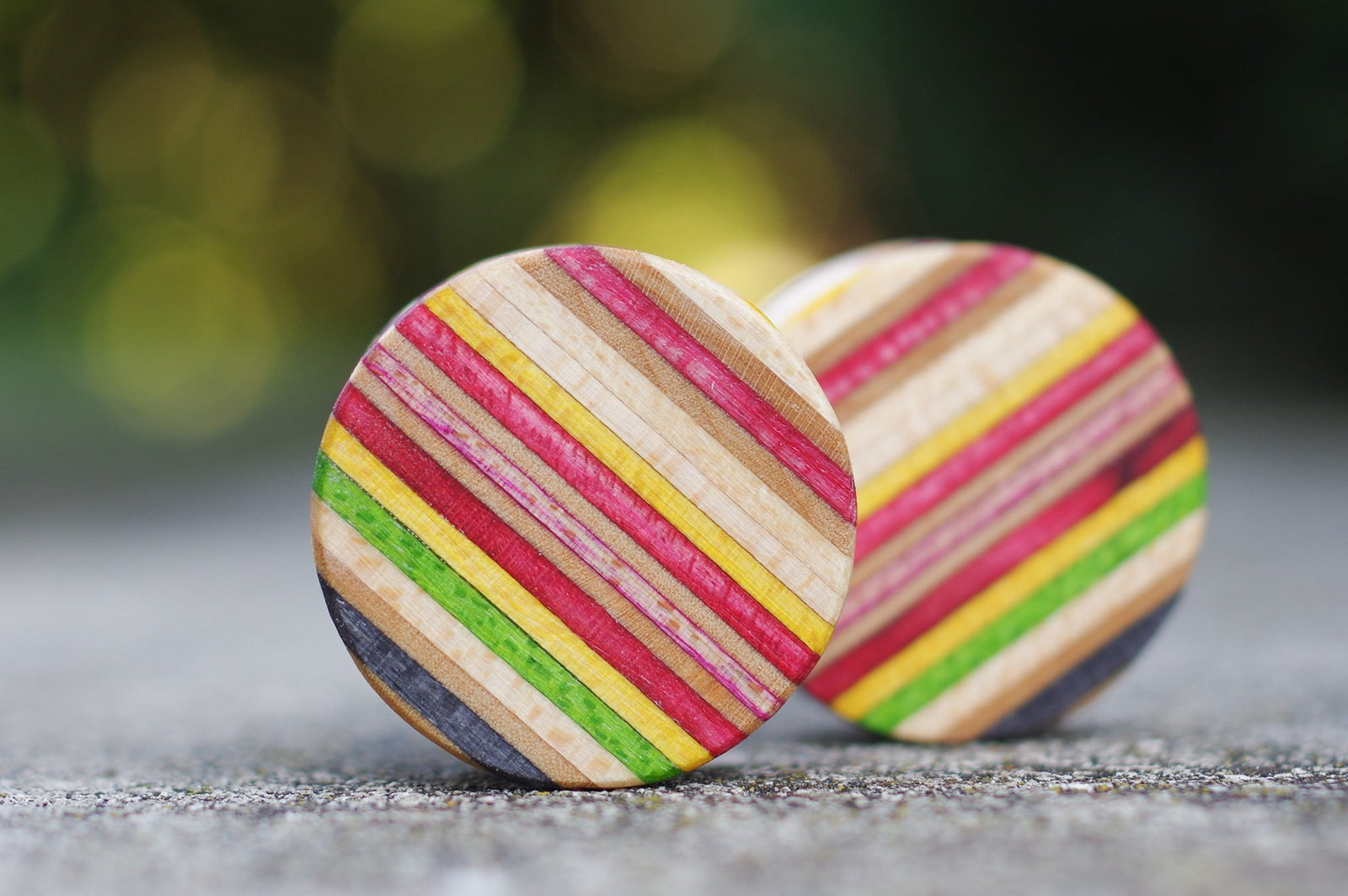 Plug SKATEBOARD recyclé rouge vert noir - 7PLIS