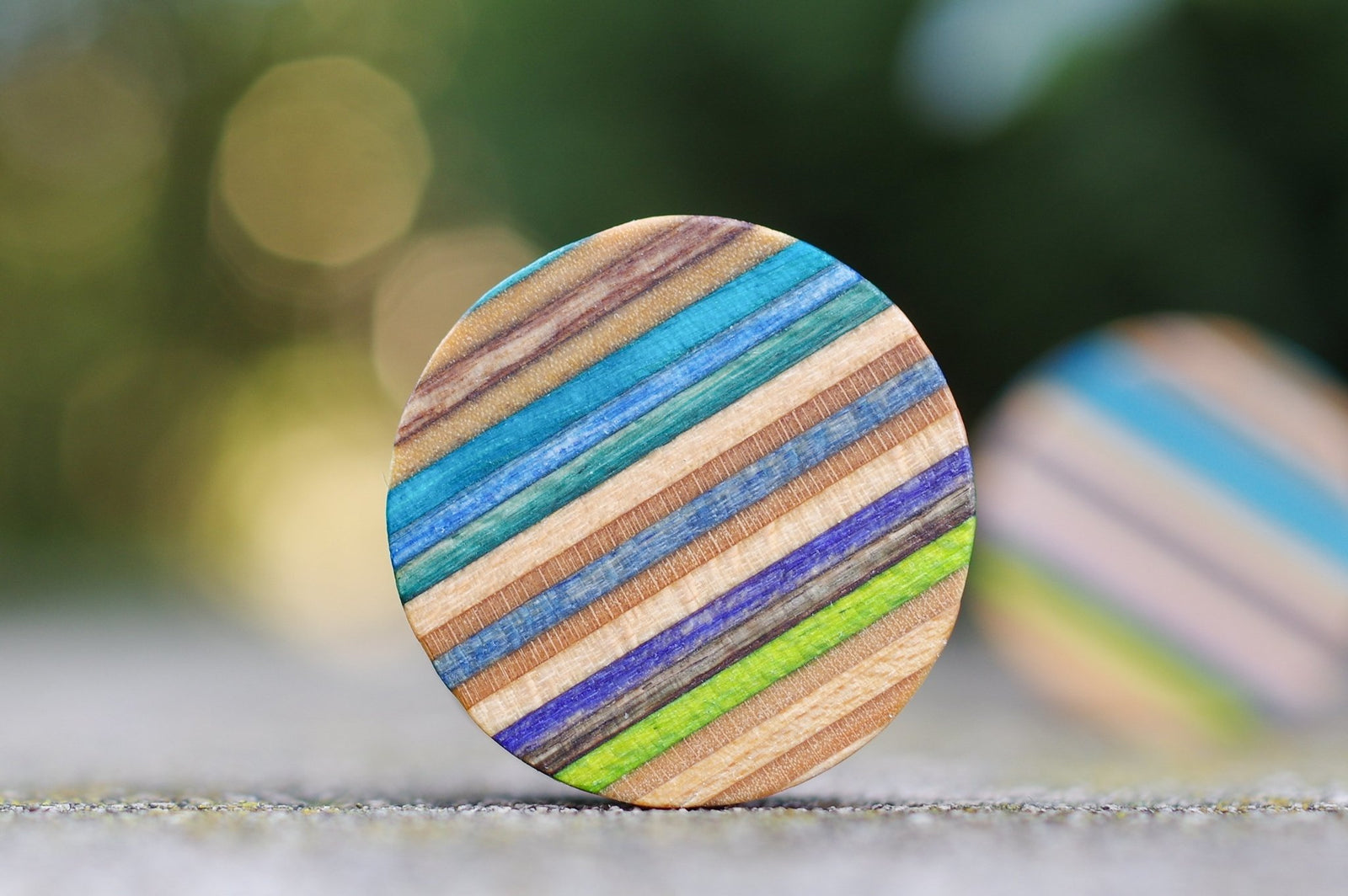 Plug SKATEBOARD recyclé vert bleu noir bois - 7PLIS