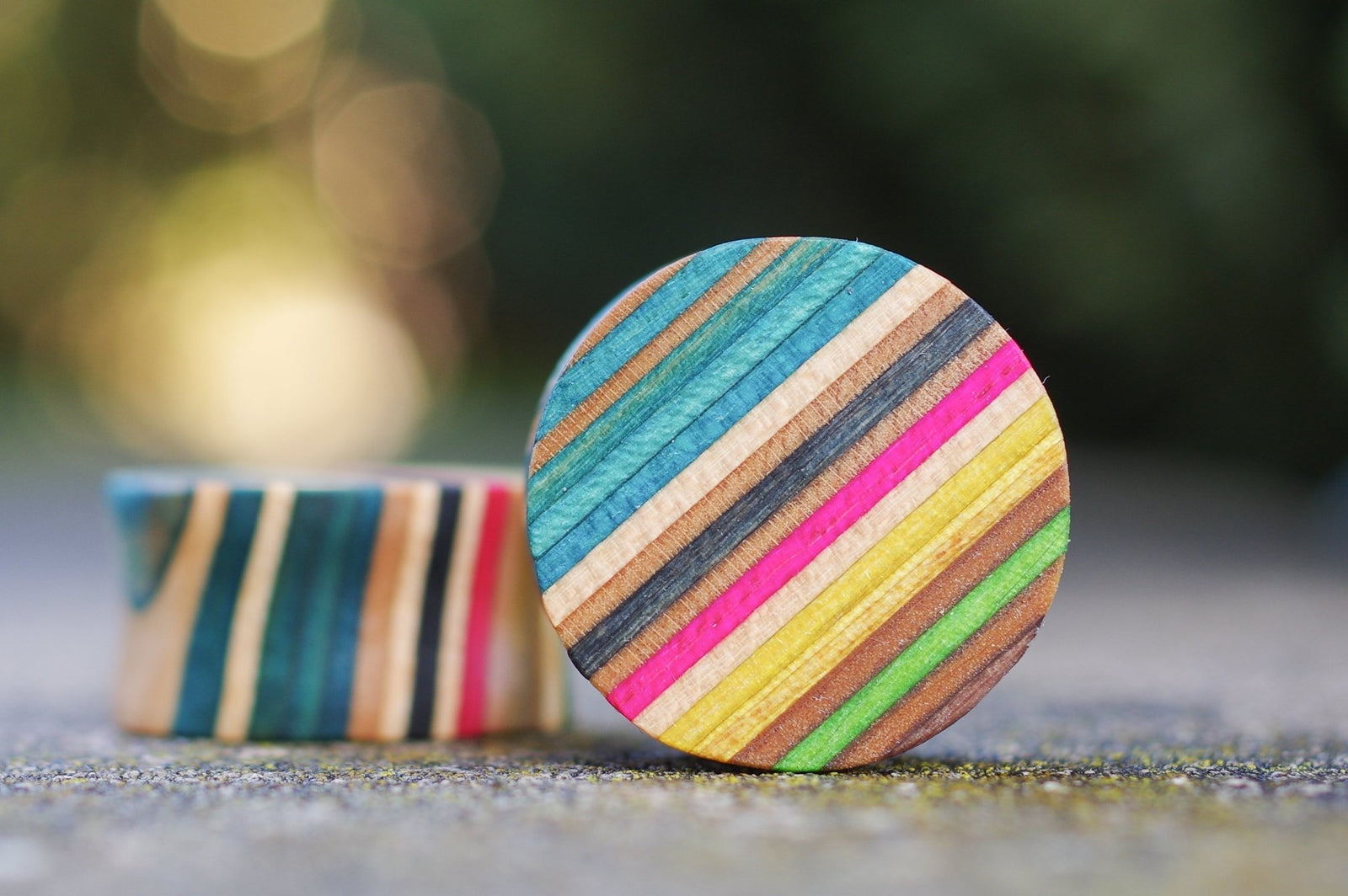 Plug SKATEBOARD recyclé vert rose bleu noir jaune bois - 7PLIS