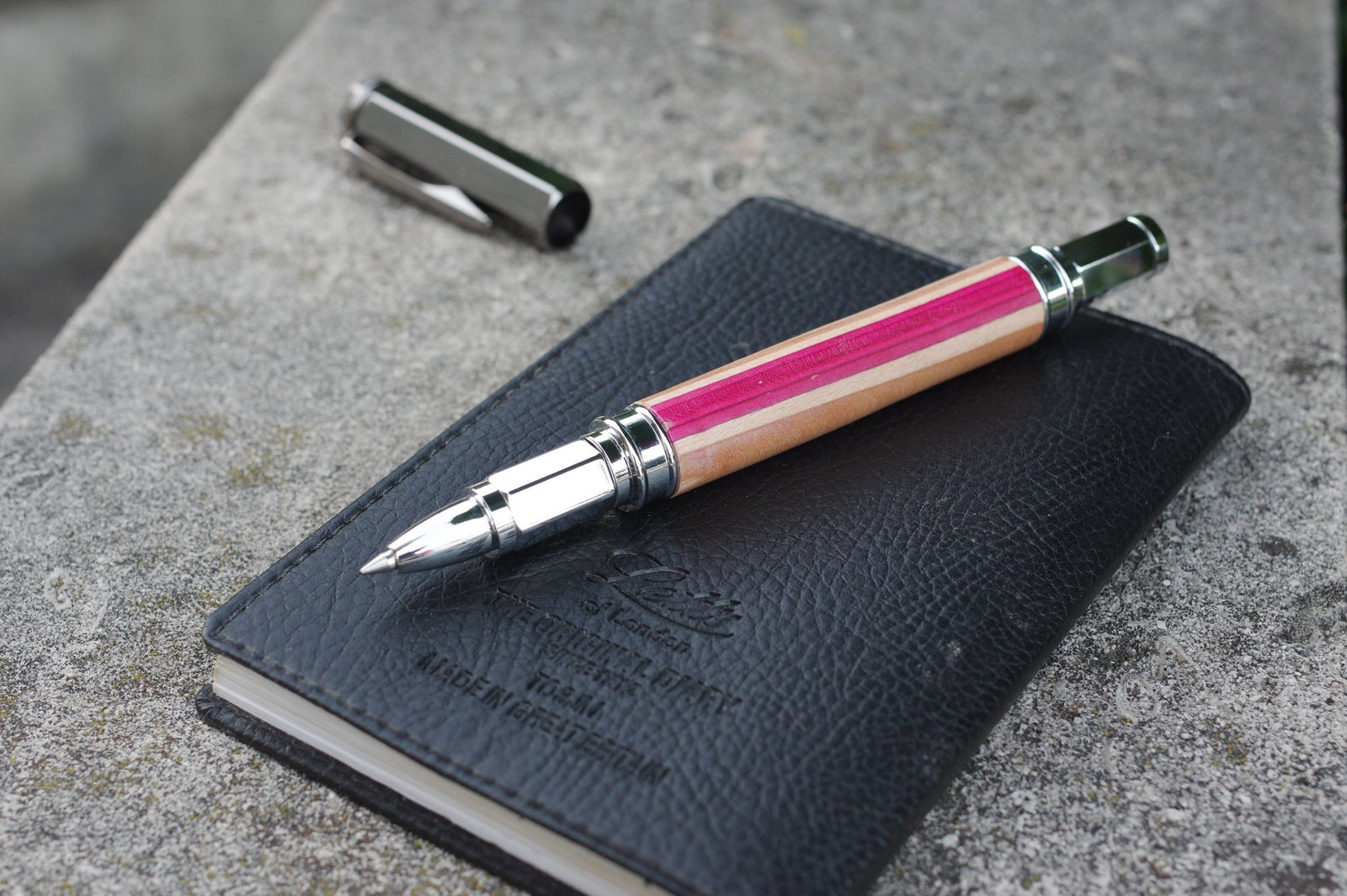 Stylo plume/roller 7PLIS skateboard recyclé - 7PLIS