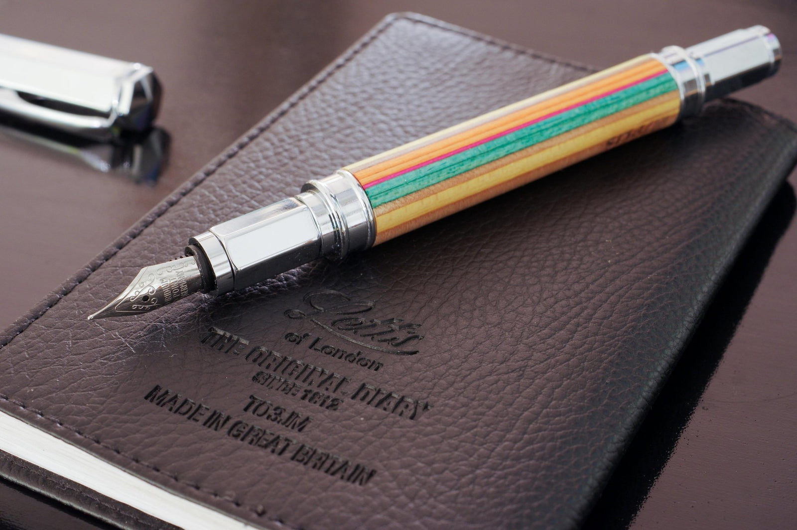 Stylo plume/roller 7PLIS skateboard recyclé - 7PLIS